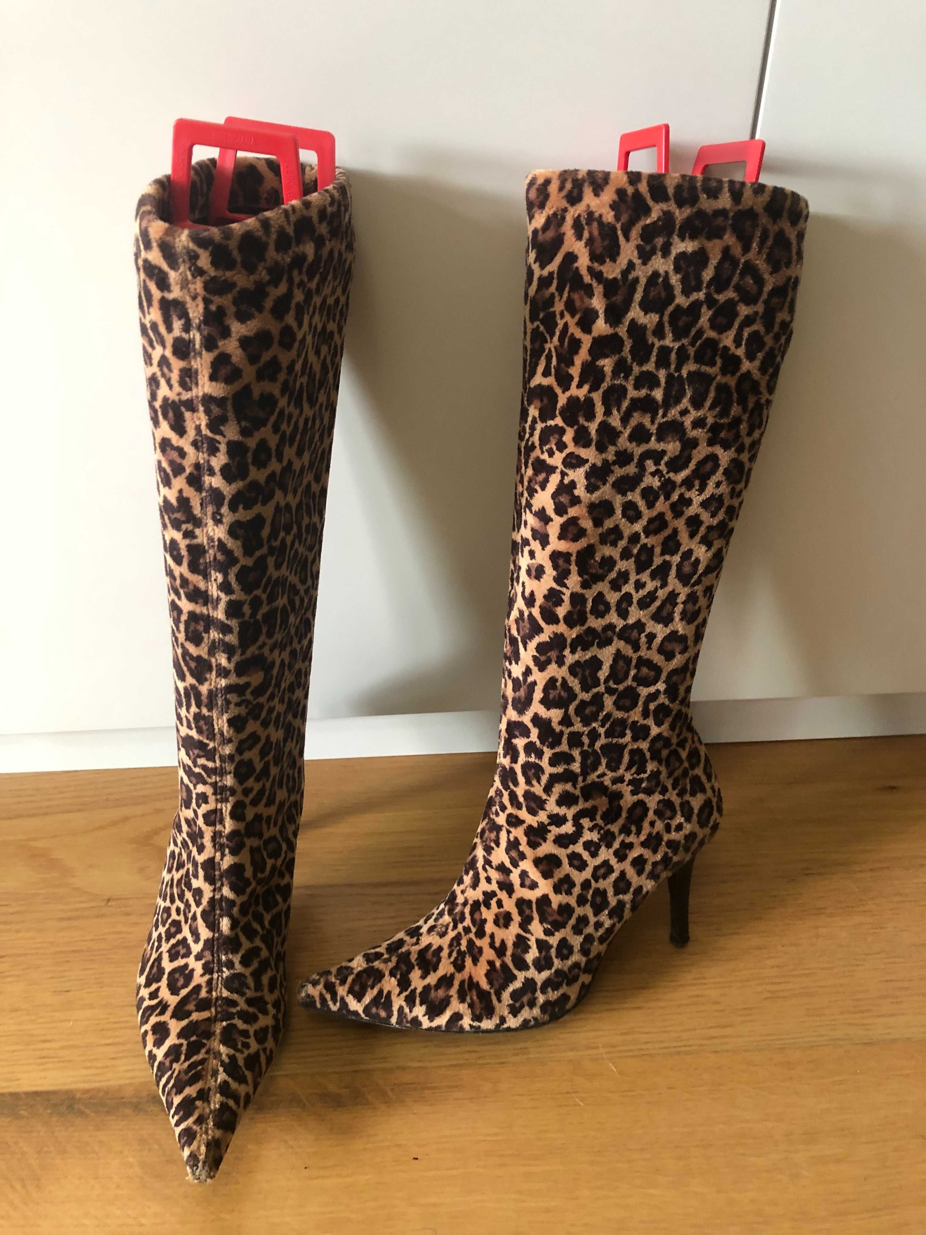 Botas de cano alto, leopardo - tamanho 36