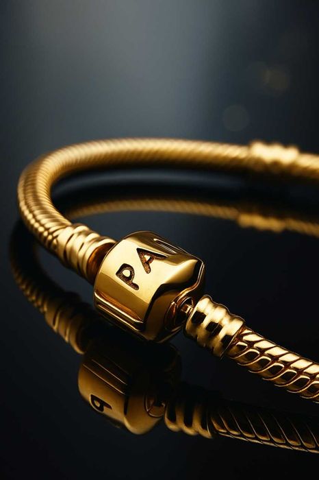 Bransoletka Pandora 18 cm złota nowa 2 charmsy GRATIS pudełko Pandora