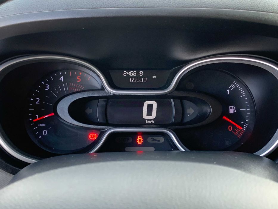 Renault Trafic 2019 9 місць