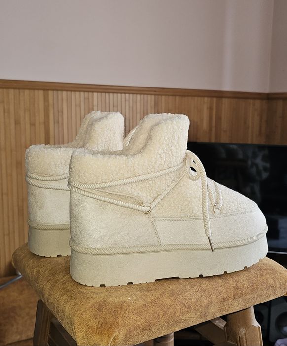 Зимові чоботи угі 40 розм