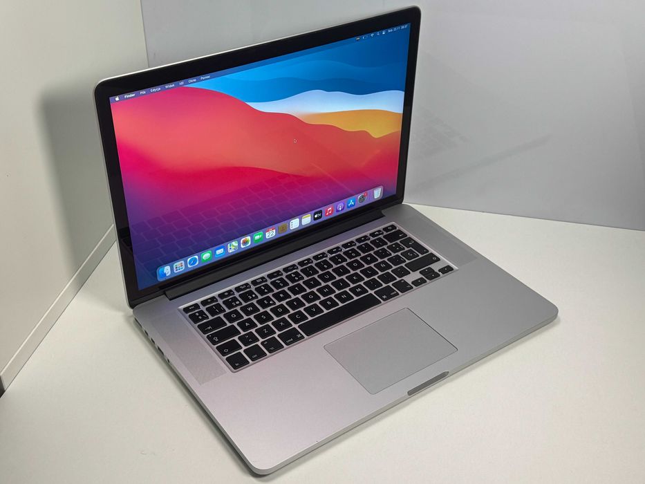 MacBook Pro 15 2015 i7 16/256GB 87% Kondycji Baterii Gwarancja