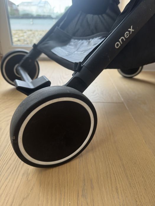 Прогулянкова коляска, anex air-x