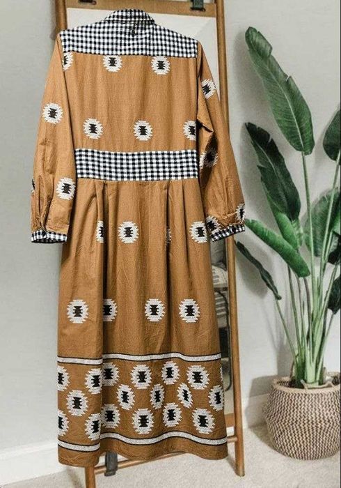 Платье вышиванка миди из хлопка с поясом и карманами Dixie р. S/М