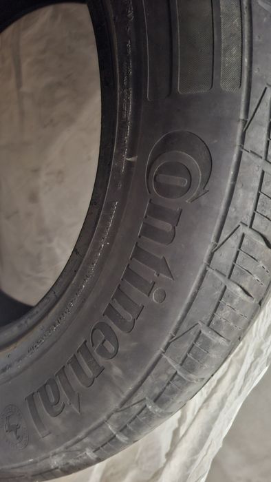 Літні шини Continental 215'/65/16