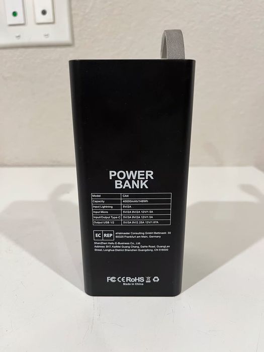 Продам павербанк 40000