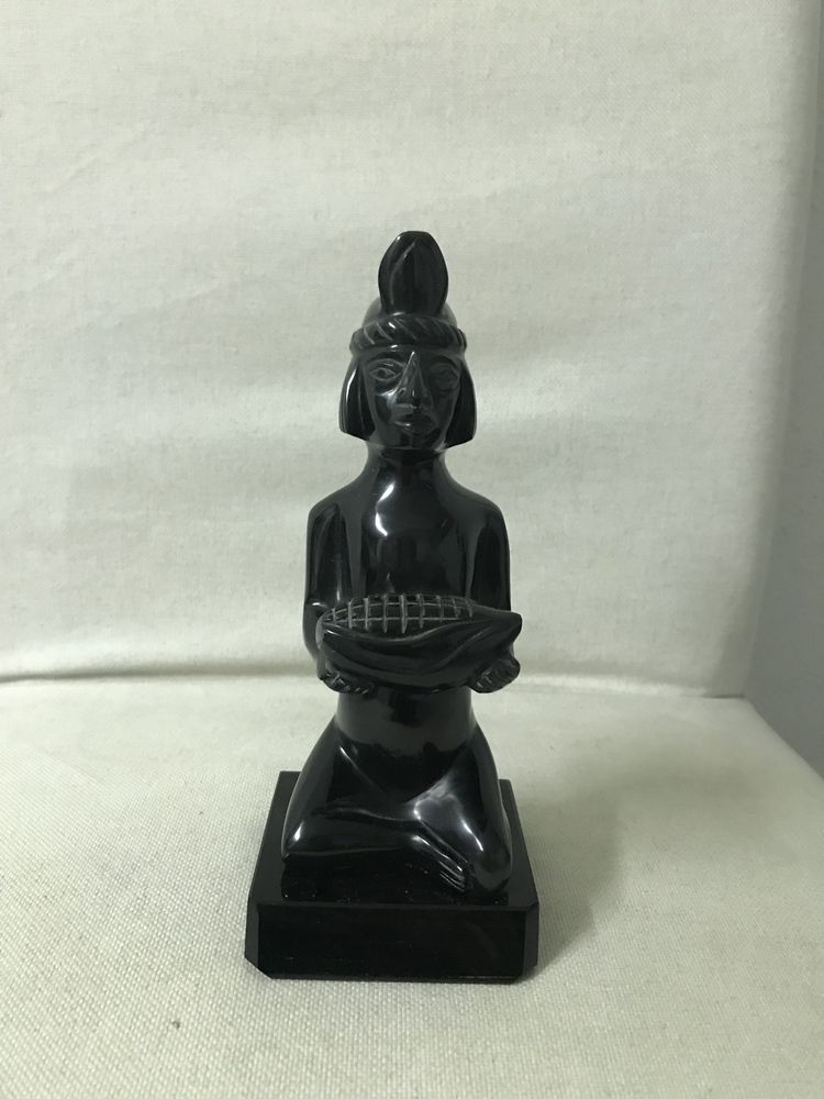 Figura em madeira (africana)