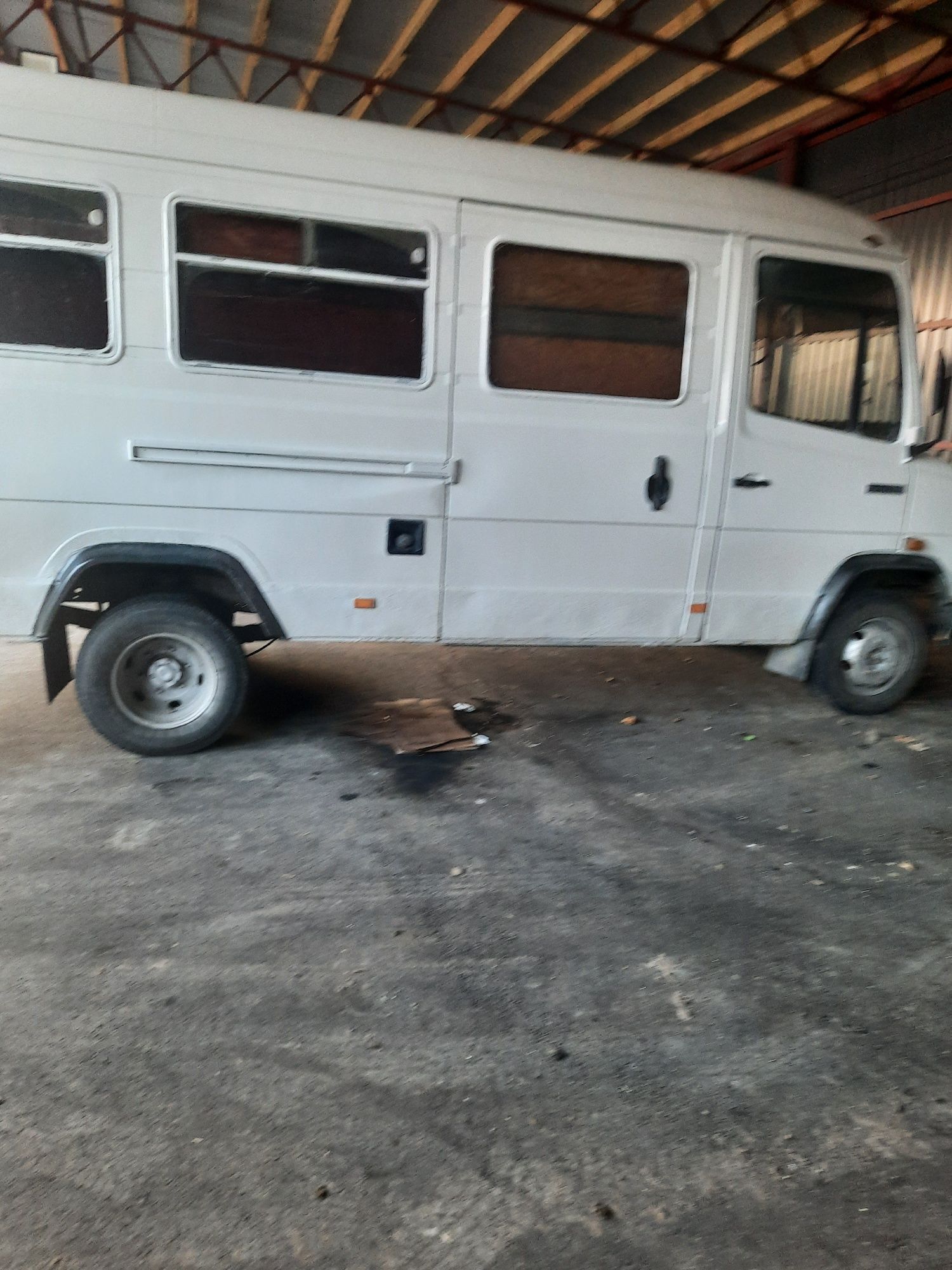 Mercedes 609 4.0 disesel