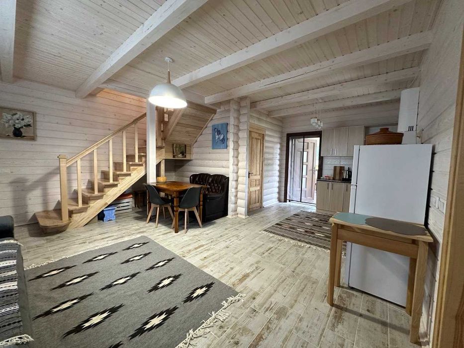 Затишний будинок у Карпатах: с. Волова, чан, мальовнича природа