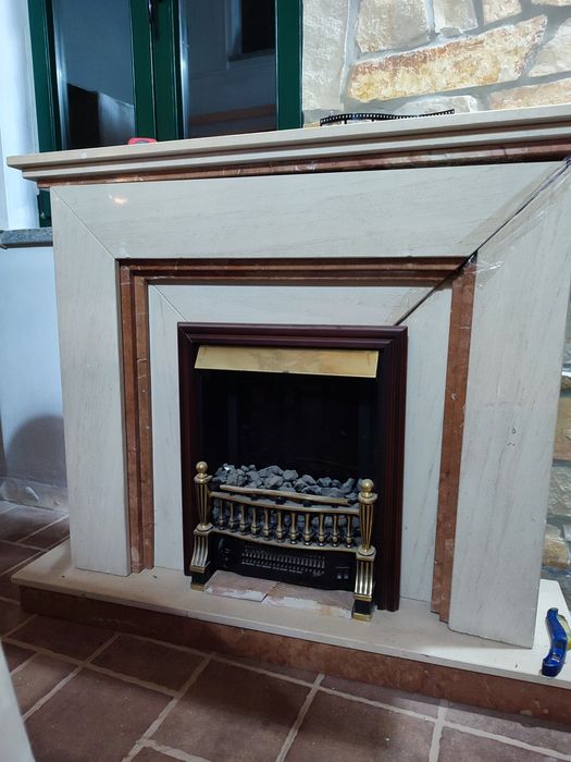 Lareira elétrica usada