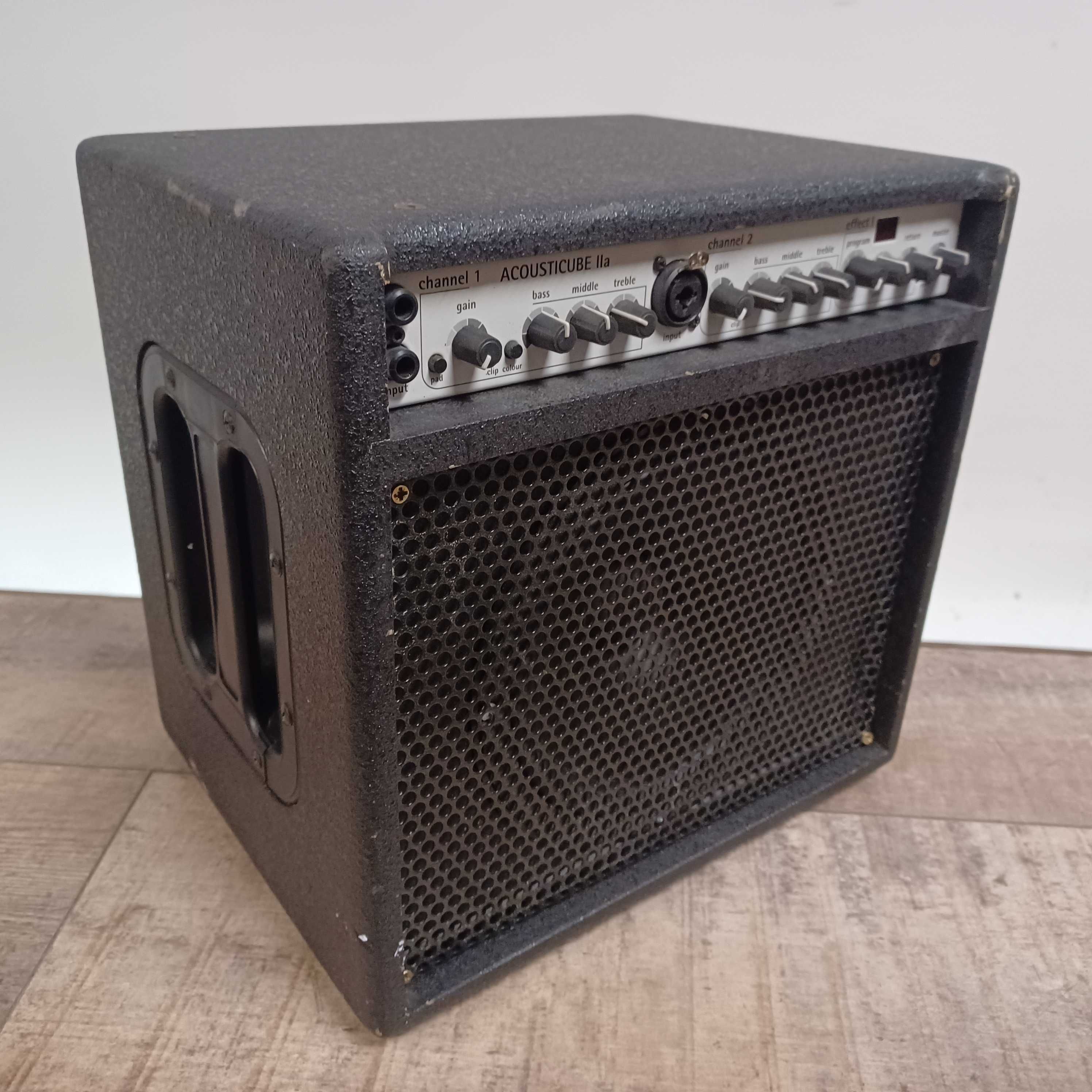 AER AcousticCube IIa wzmacniacz do instrumentów gitary akustycznej