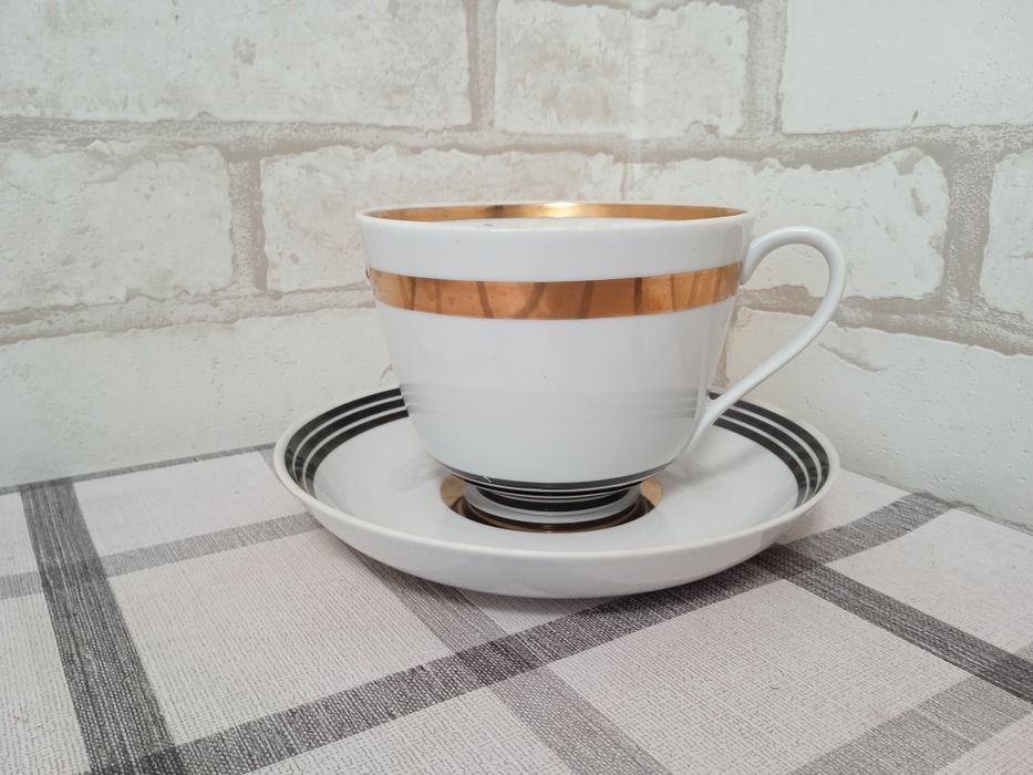 Ваза, фужеры,чайная пара