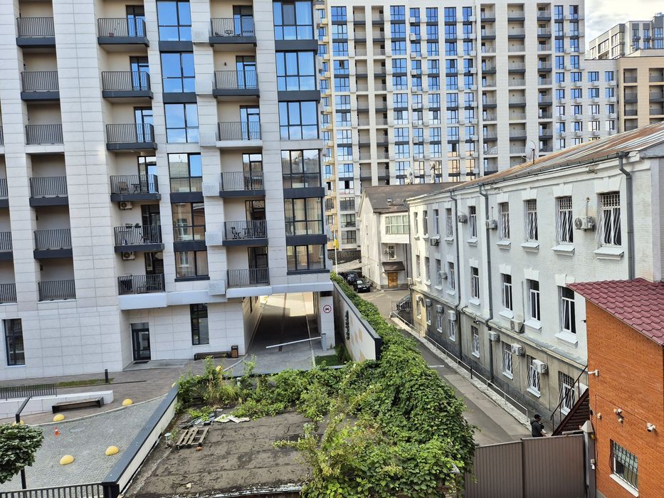 Продаж елітної квартири 150 м² на Золотих Воротах, Київ