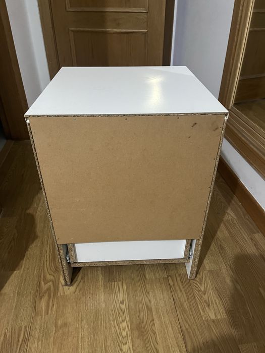 Mesa de cabeceira BRIMNES