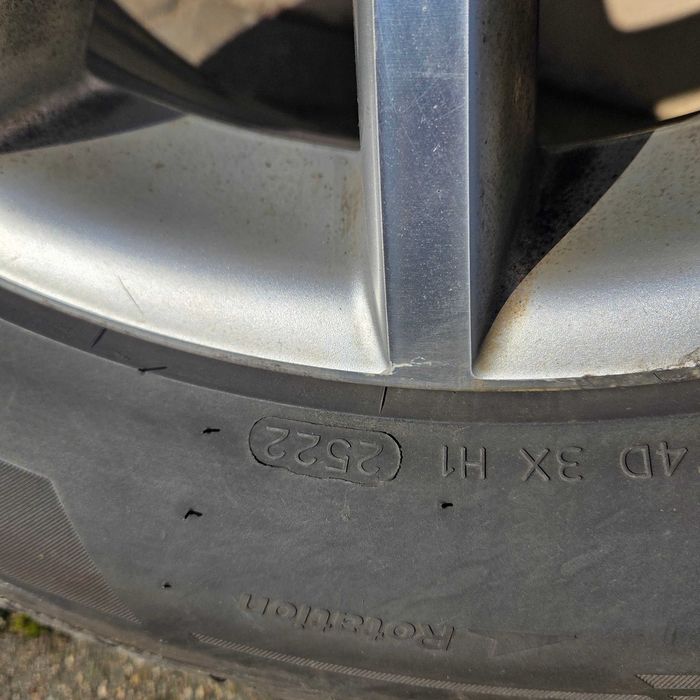 Komplet kół zimowych VW Tiguan Allspace – oryginał VW