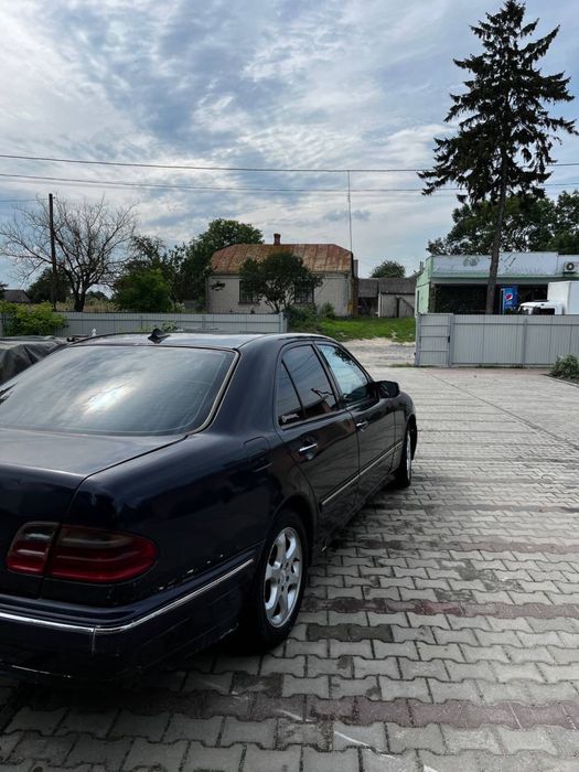 mersedes 210,мерс,машина