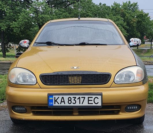 Продажа автомобиля ДЕО СЕНС 2003 года.