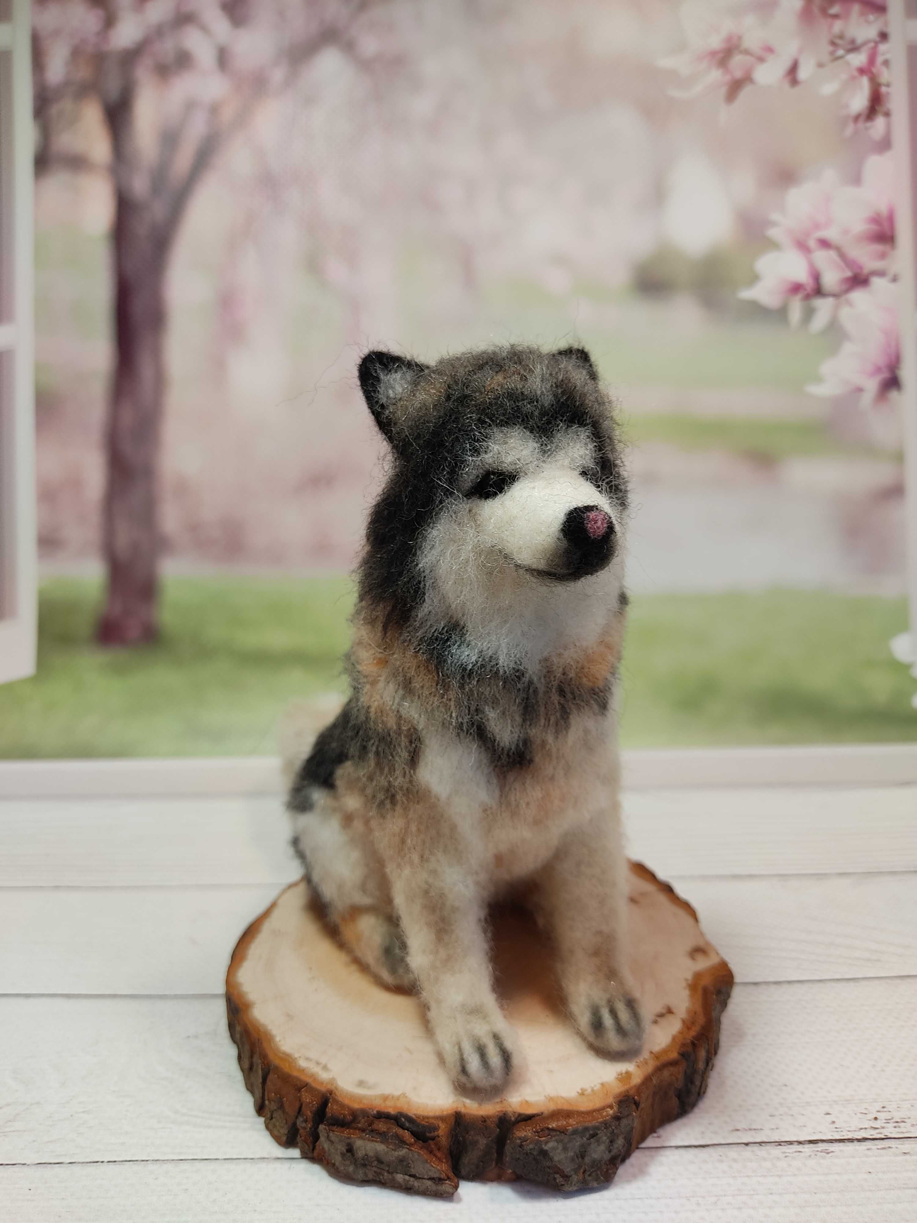 Игрушка, сувенир собака валяная. Портрет собаки. Собачка реалистичная
