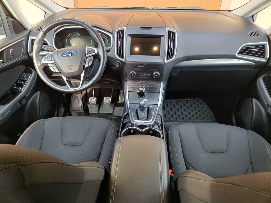 **S-Max 180KM*ST-Line*Mały przebieg**