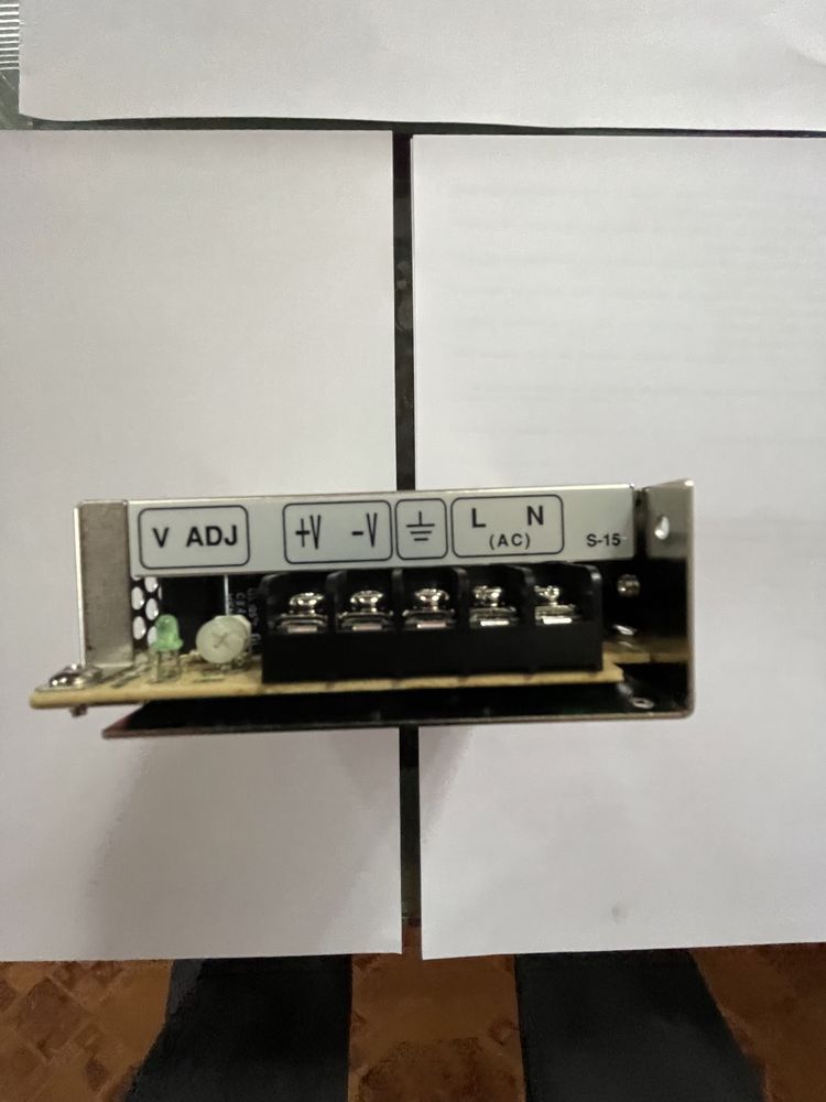 Продаю блоки живлення S-15-5