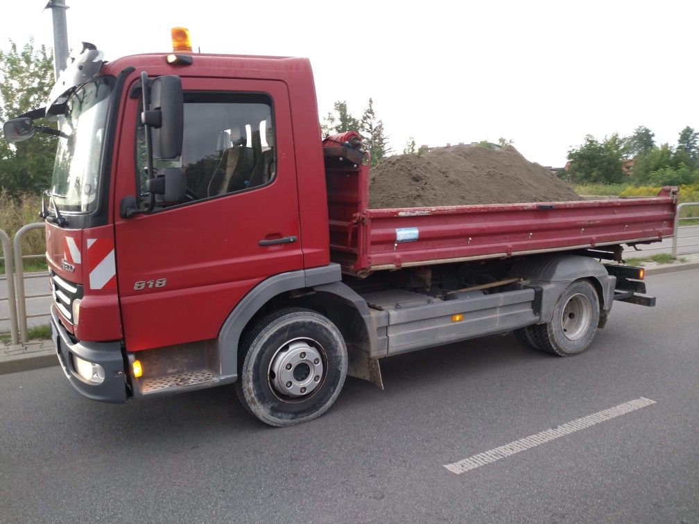 Piach kruszywo beton, mała wywrotka, duża wywrotka