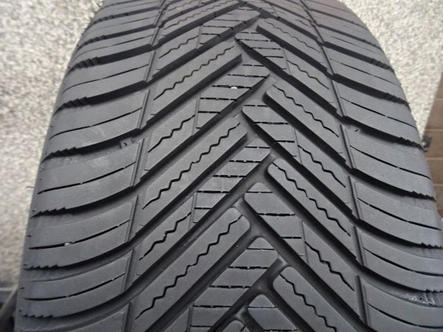 215/45/R17 94W Hankook Kinergy 4S2