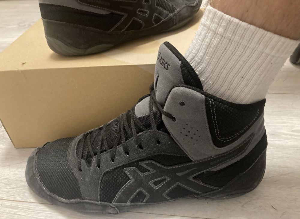 Борцовки asics борцовки