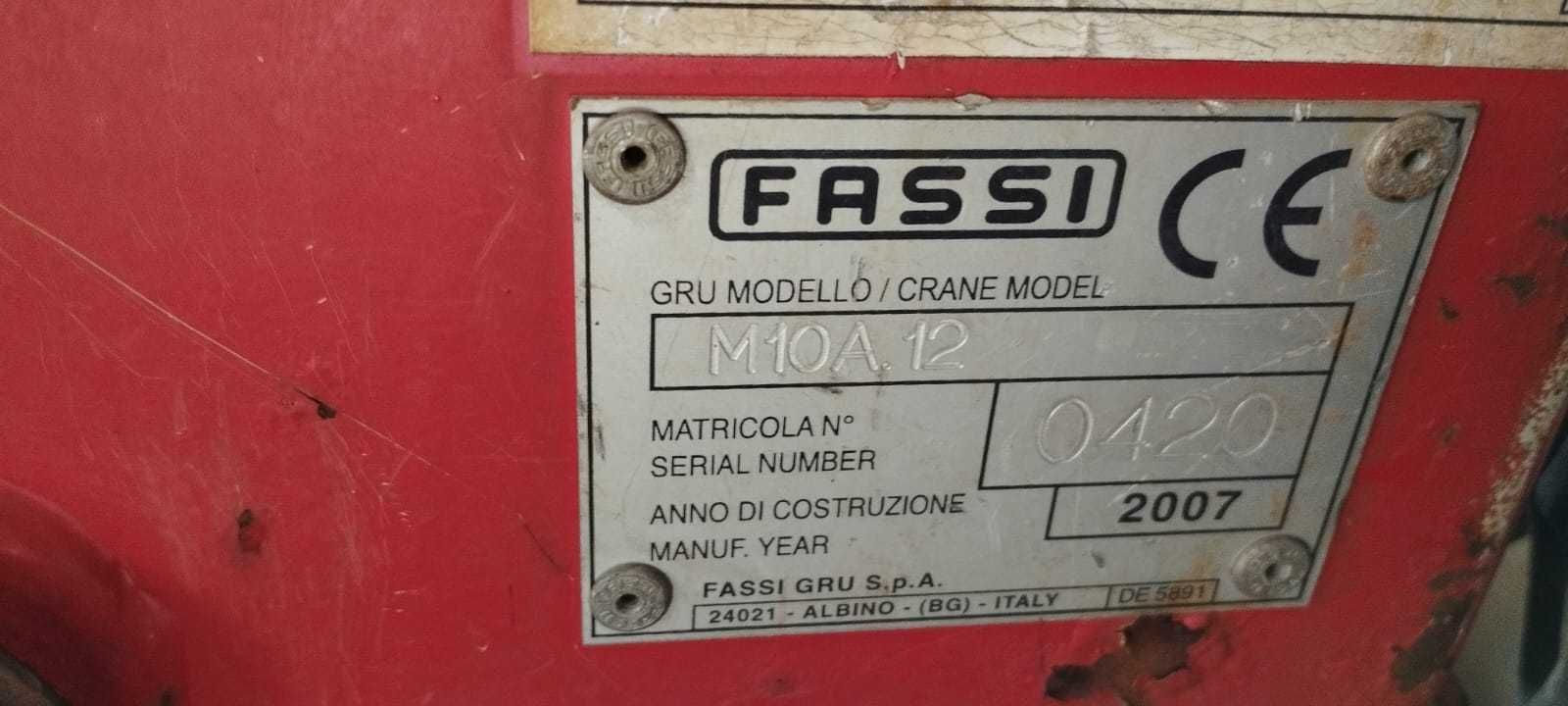 Grua FASSI Micro 10