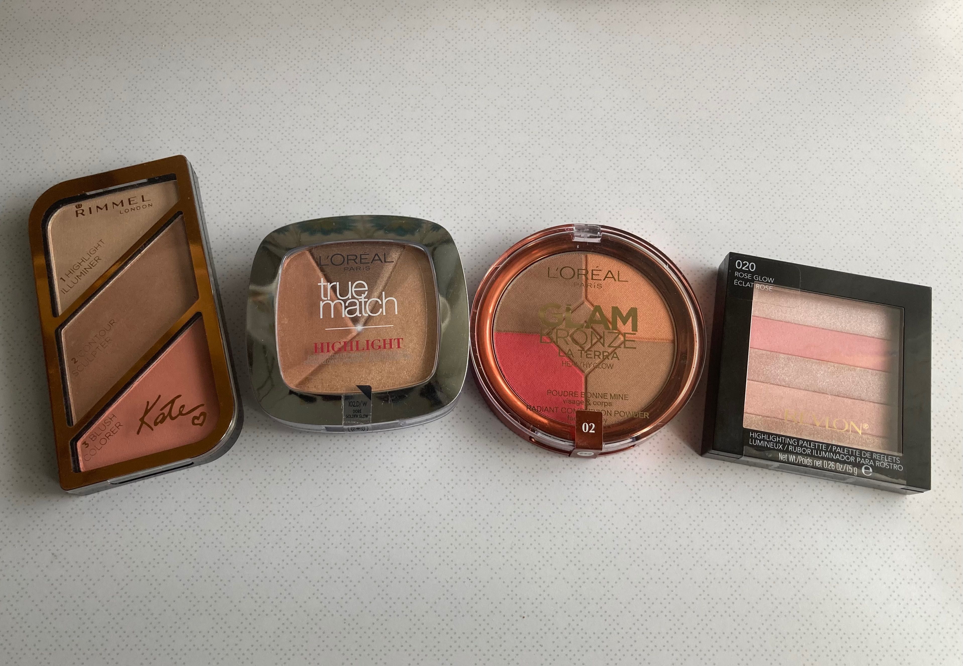 4 Paletas de maquilhagem (bronzeadores, iluminador e blush)