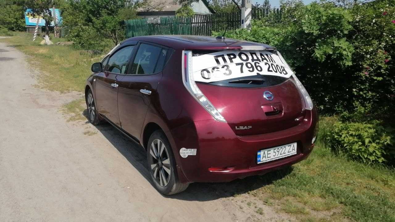 nissan leaf usa SV 2016 30 кВтч 83т.к рассрочка