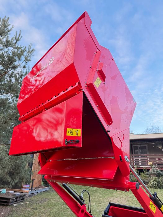 Zamiatarka Wiedenmann Super 1300 S