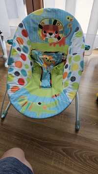 Krzesełko dla dziecka ładne