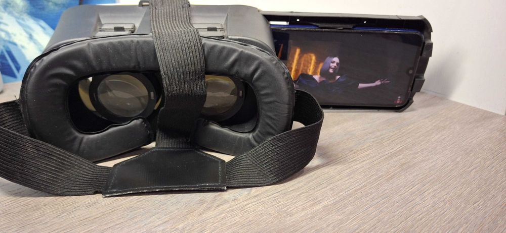 Окуляри віртуальної реальності