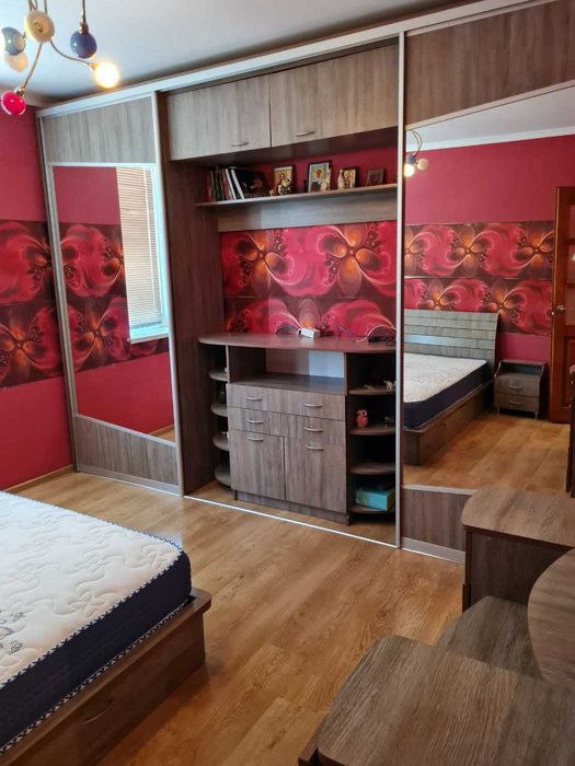 Продам 3-х пов. цегляний БУДИНОК в с. ВІЛЬНІЙ ТЕРЕШКІВЦІ.  137000