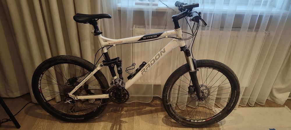 Гірський велосипед-двопідвіс Radon Stage 26" (RockShox / Shimano XT)