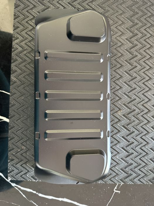 Xbox Ally X + Dbrand Killswitch – como novo, com fatura e garantia