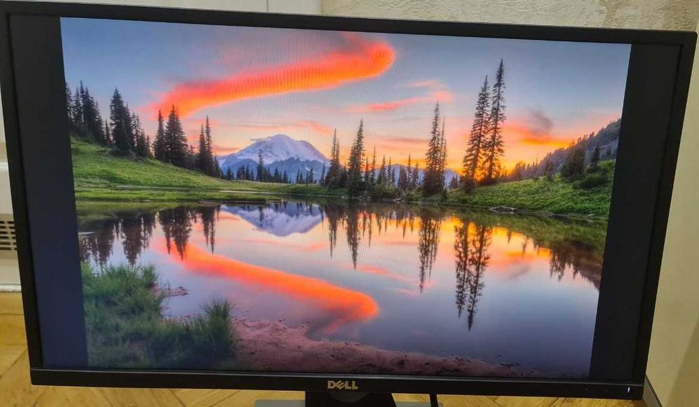 Продам IPS монитор DELL P2417H