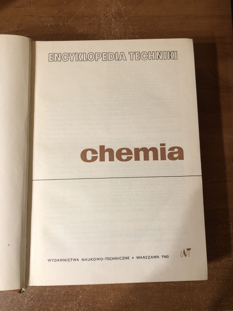 Encyklopedia techniki - Chemia