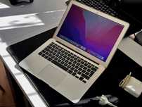 Apple MacBook Air 13" 2015 / Intel Core i5 / 8GB RAM / 256GB Pamięci