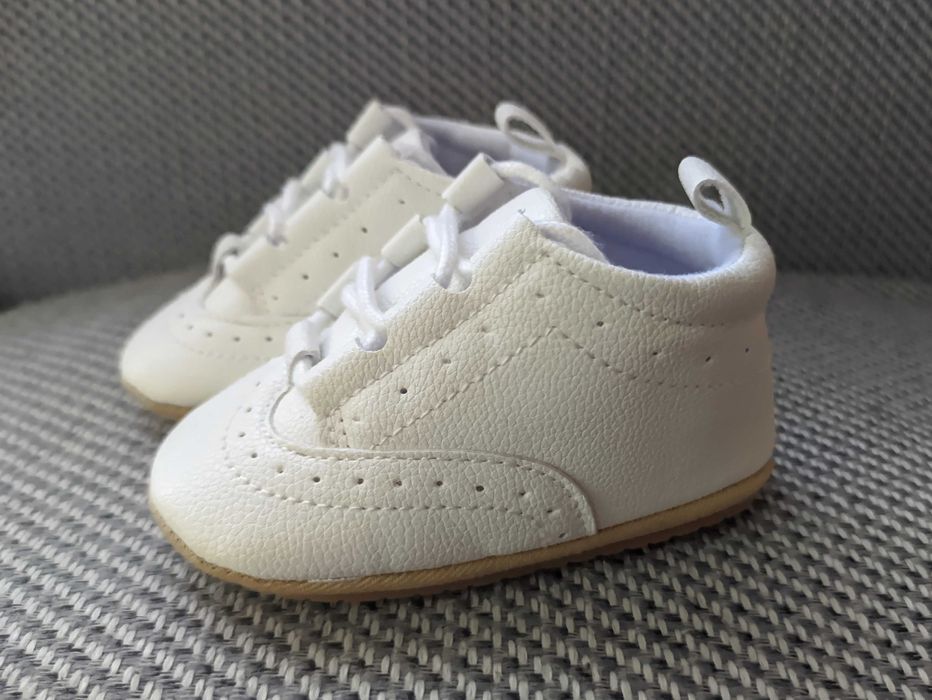 Пінетки 11см білі кросівки 20р. тапки тапочки взуття з м'якою підошвою