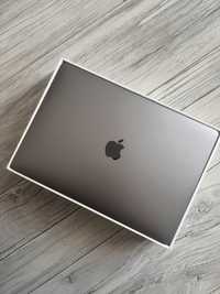 MacBook 13 Air 256GB (5 cykli ladowania)