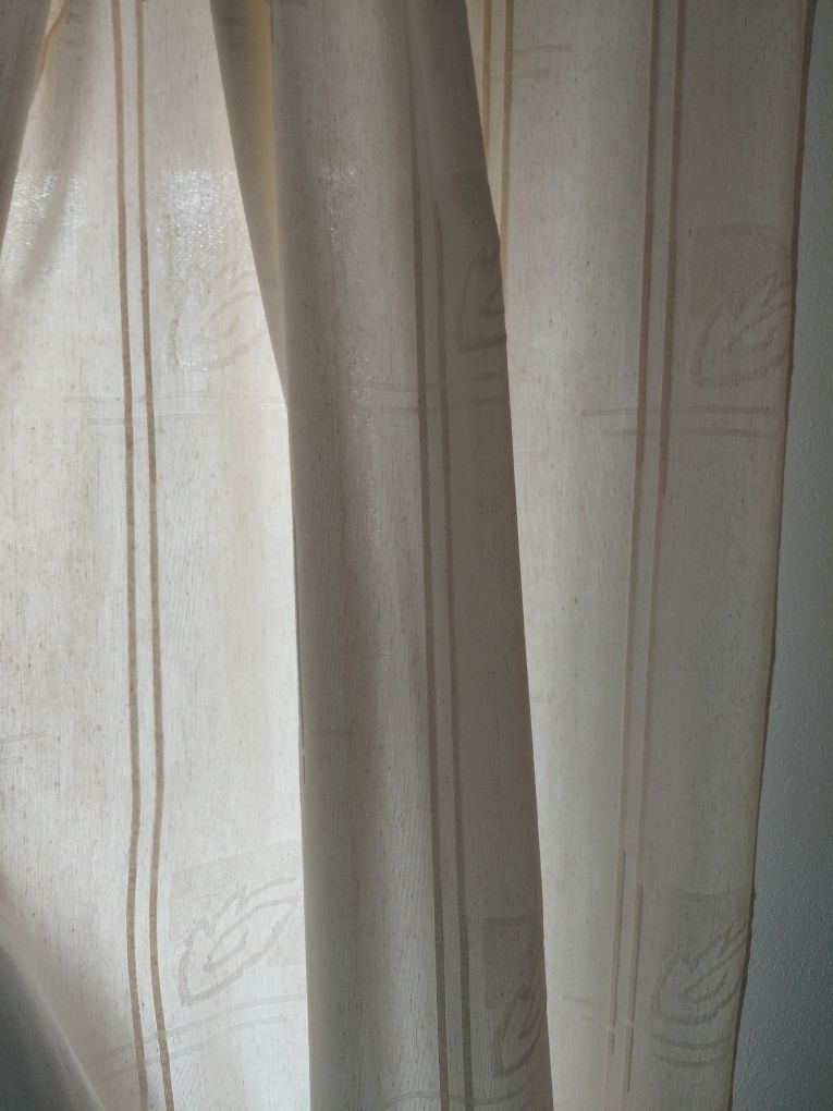 VENDO 2x Cortinados Bege