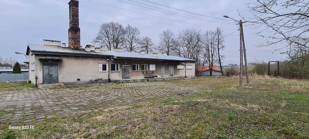 Działka budowlana w Sielcu z budynkiem produkcyjno-usługowym