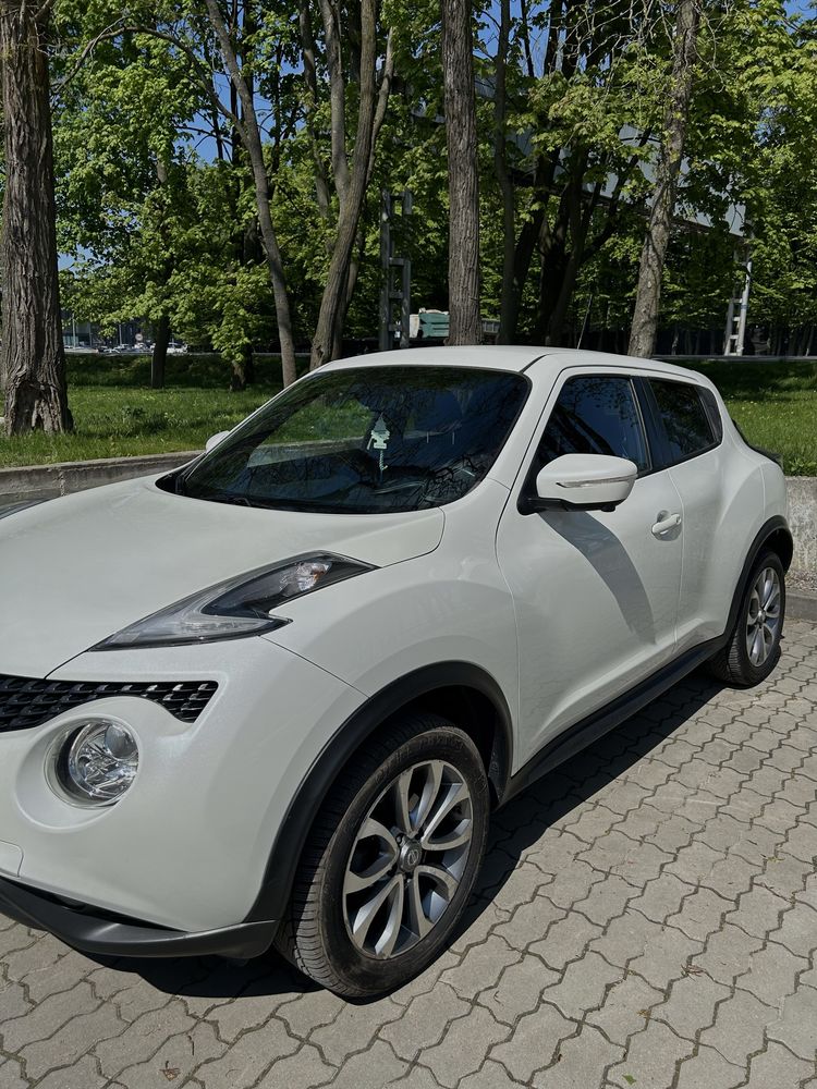 Автомобіль Nissan Juke