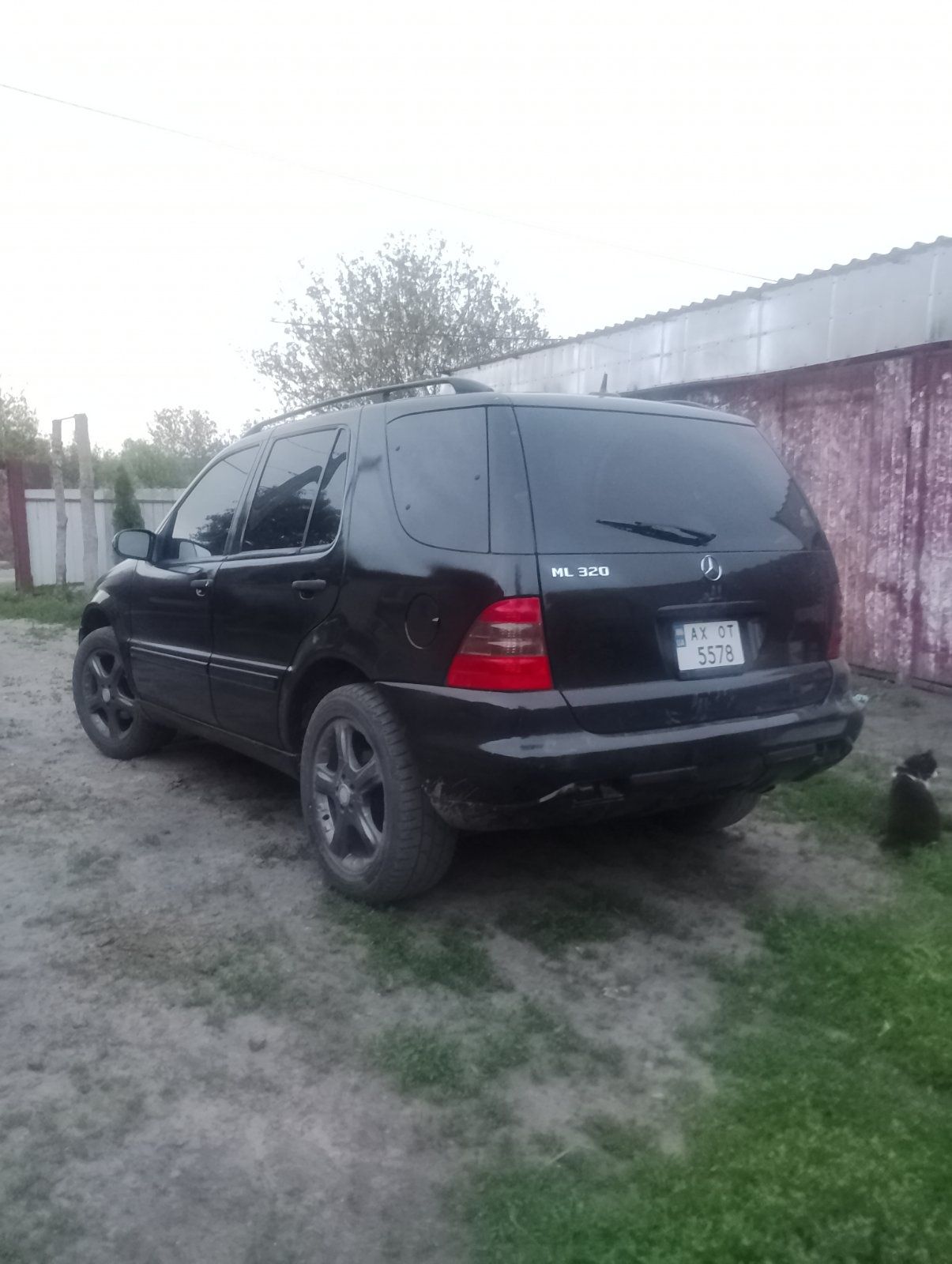 Mersedes ml 320 rest