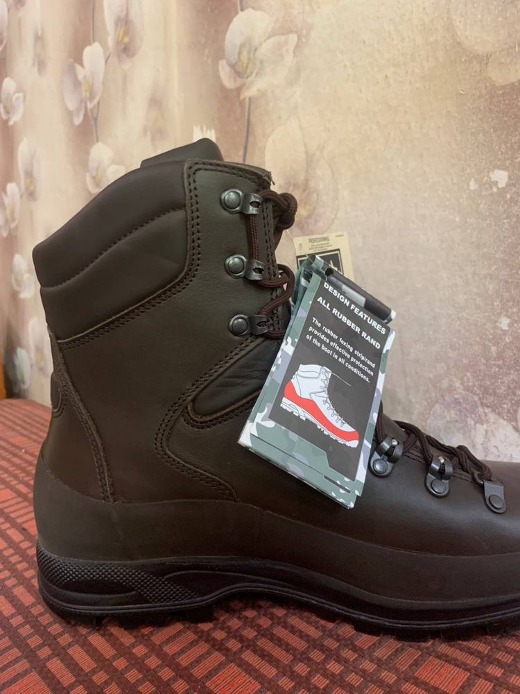Тактичні черевики Gore-tex