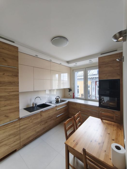 Mieszkanie w prestiżowej lokalizacji-Nowy Świat