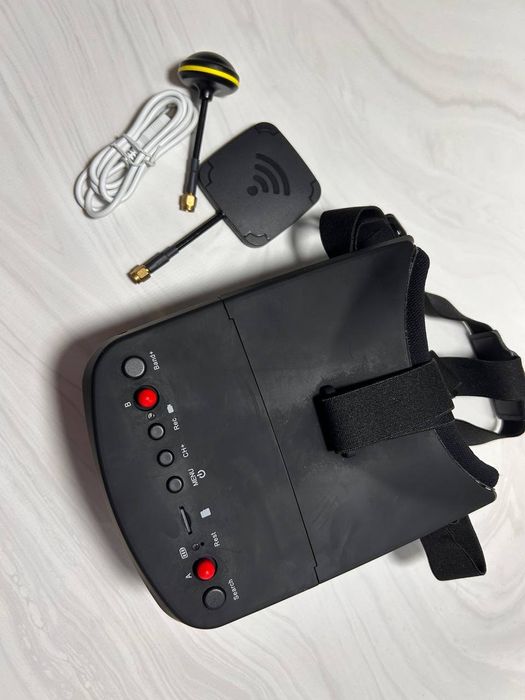 FPV окуляри  EV800D 3300 грн/ окуляри Eachine EV 800DM - 5500