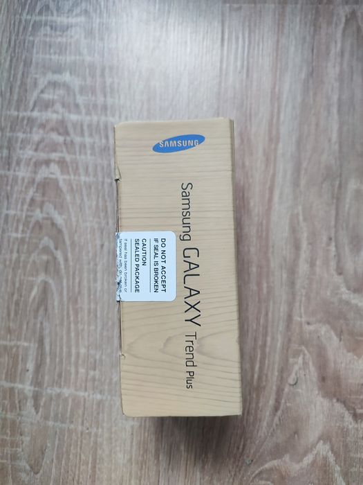 Pudełko do telefonu Samsung Galaxy Trend Plus