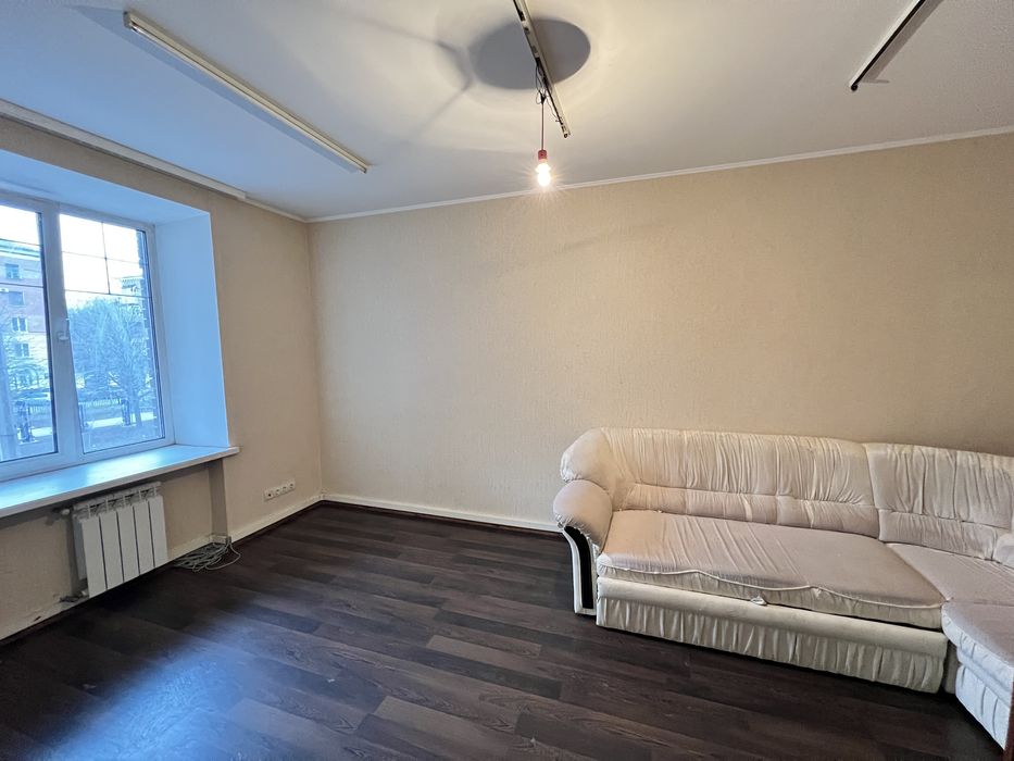 Продаж, 174м2, вікна на соборності, 2 поверх