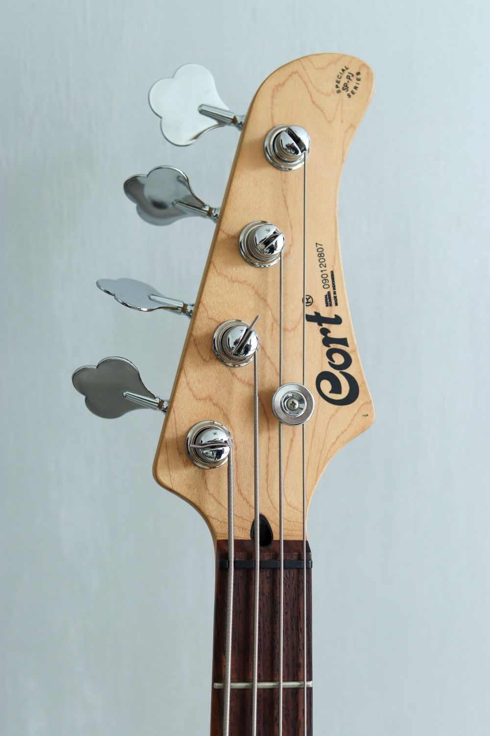 Електро бас - гітара Cort SP-PJ Special Series GB - PJ, як нова